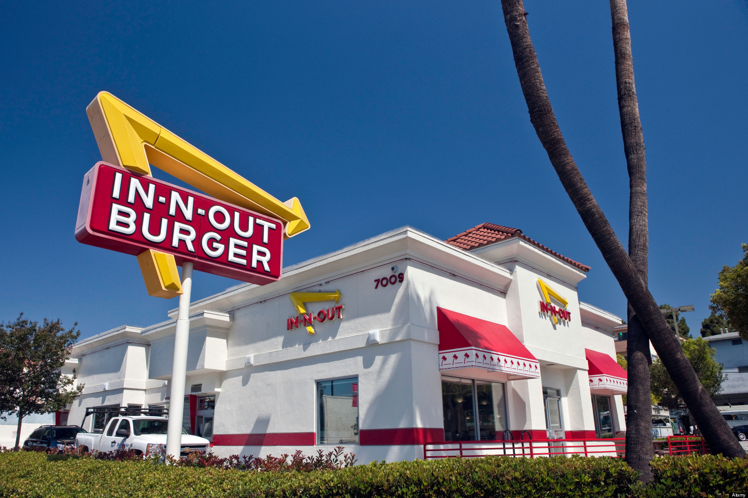 Los Angeles In And Out Guide To Sunset Restaurants Intracorp